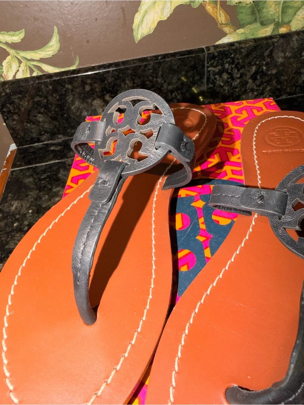 TORY BURCH Black Leather T-Strap Sandals